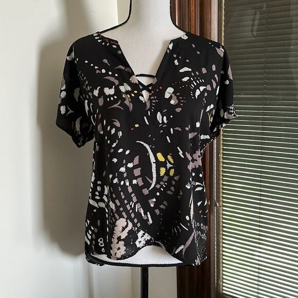 Trouve | Tunic Lace up Blouse Size S - Picture 1 of 10